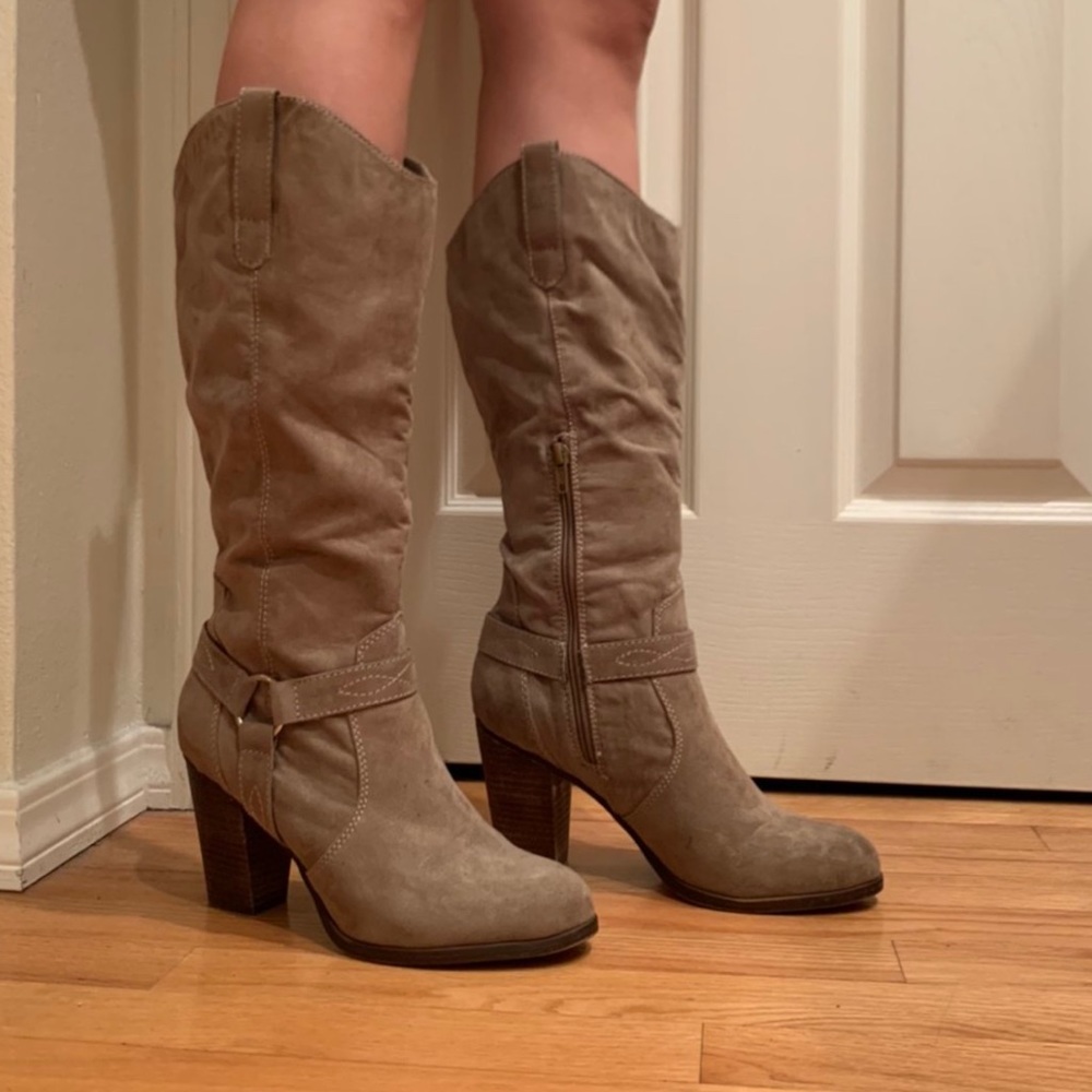 Women’s Heel high knee boots👢